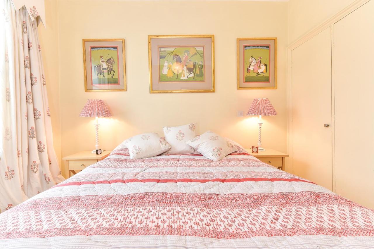 Апартаменты Smart Flat Near Pimlico Tube Лондон Экстерьер фото