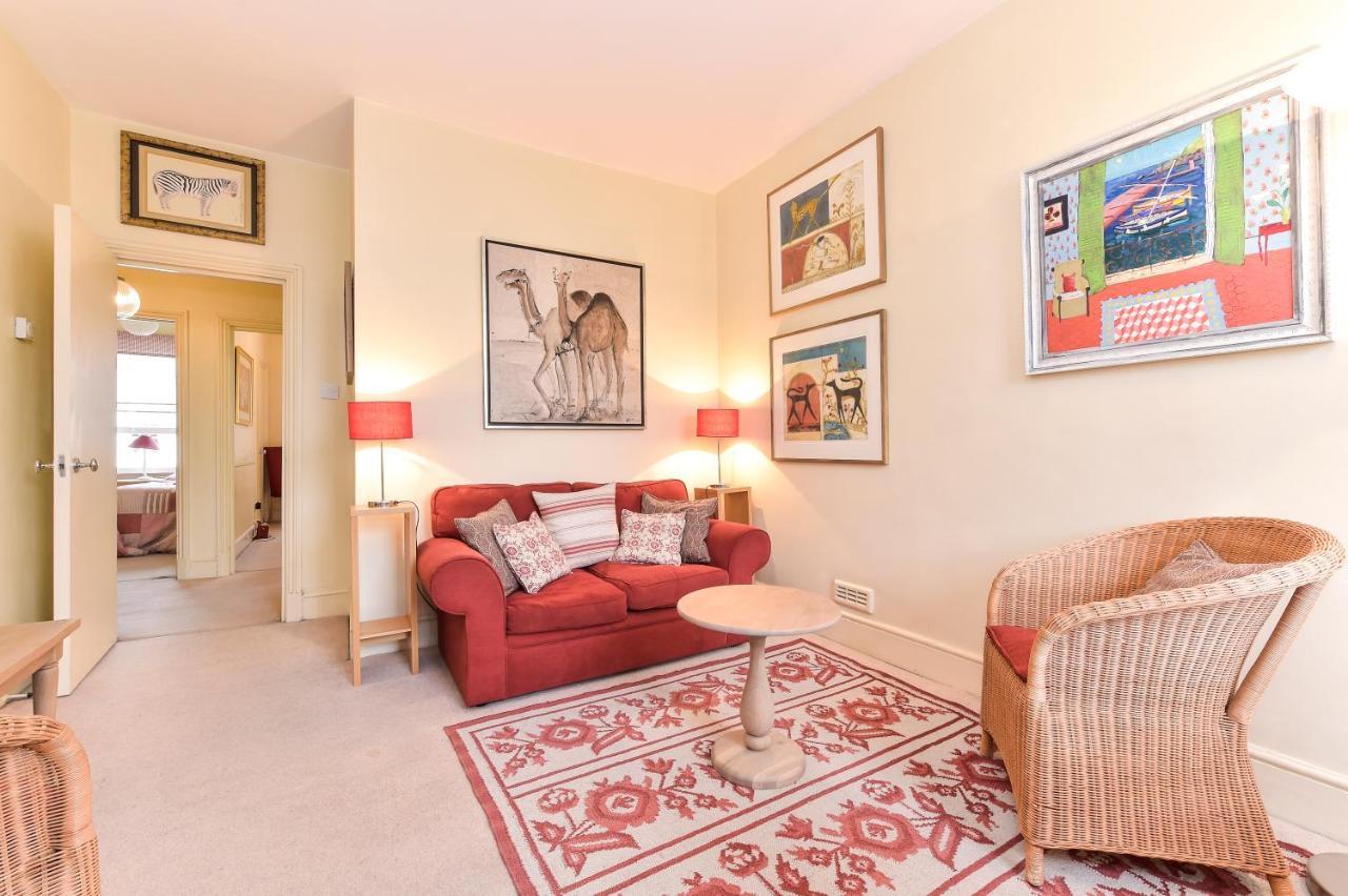 Апартаменты Smart Flat Near Pimlico Tube Лондон Экстерьер фото